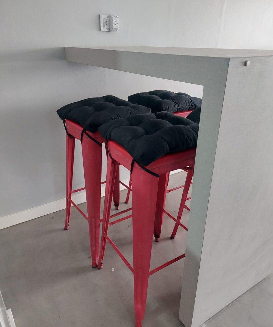 Foto de DEPARTAMENTO EN ALQUILER PERMANENTE AMOBLADO, imagen 5