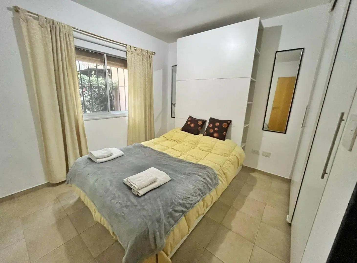 VENTA DUPLEX 2 DORMITORIOS CIUDAD 4