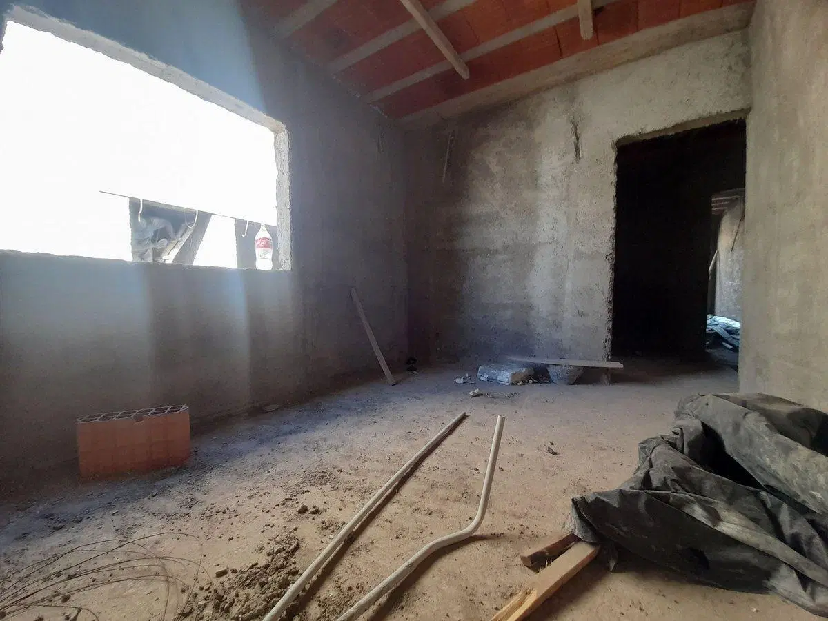 VENTA DE DUPLEX 2 DORMITORIOS BARRIO RINCON VENETO 8