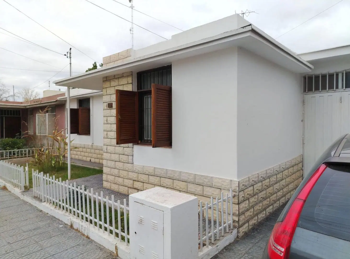 VENTA DE CASA 3 DORMITORIOS 2