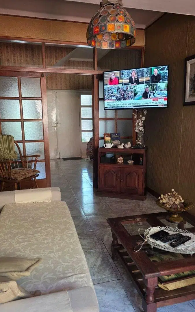 CASA EN VENTA 5TA IDEAL VIVIENDA O USO COMERCIAL 8