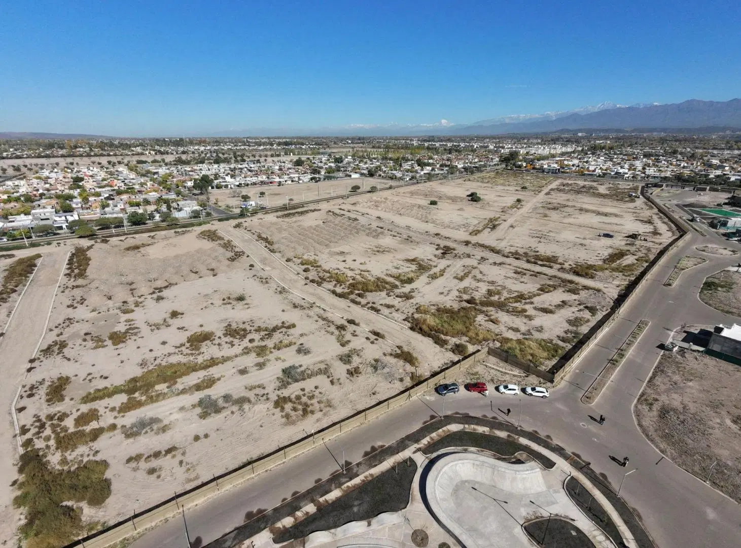 VENTA LOTE BARRIO LOMAS DEL TORREON MAIPU 5
