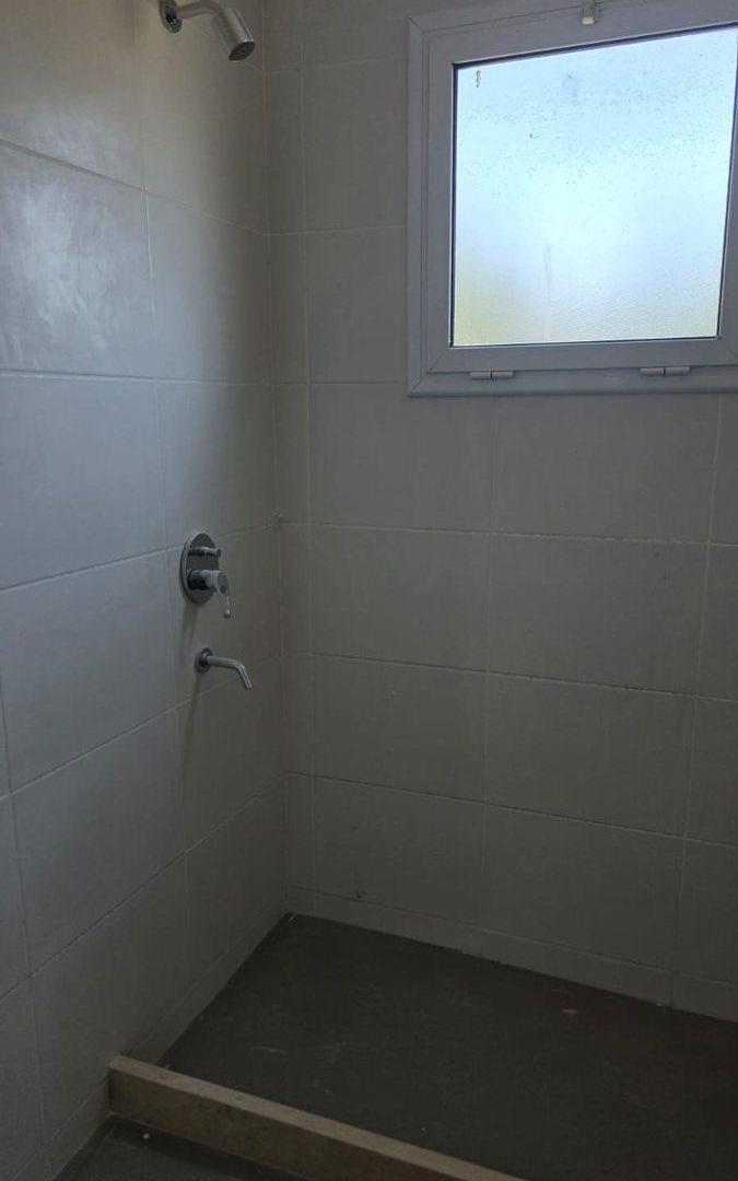 Foto de Duplex 3 Dormitorios Venta Punta Lago Maipú, imagen 3