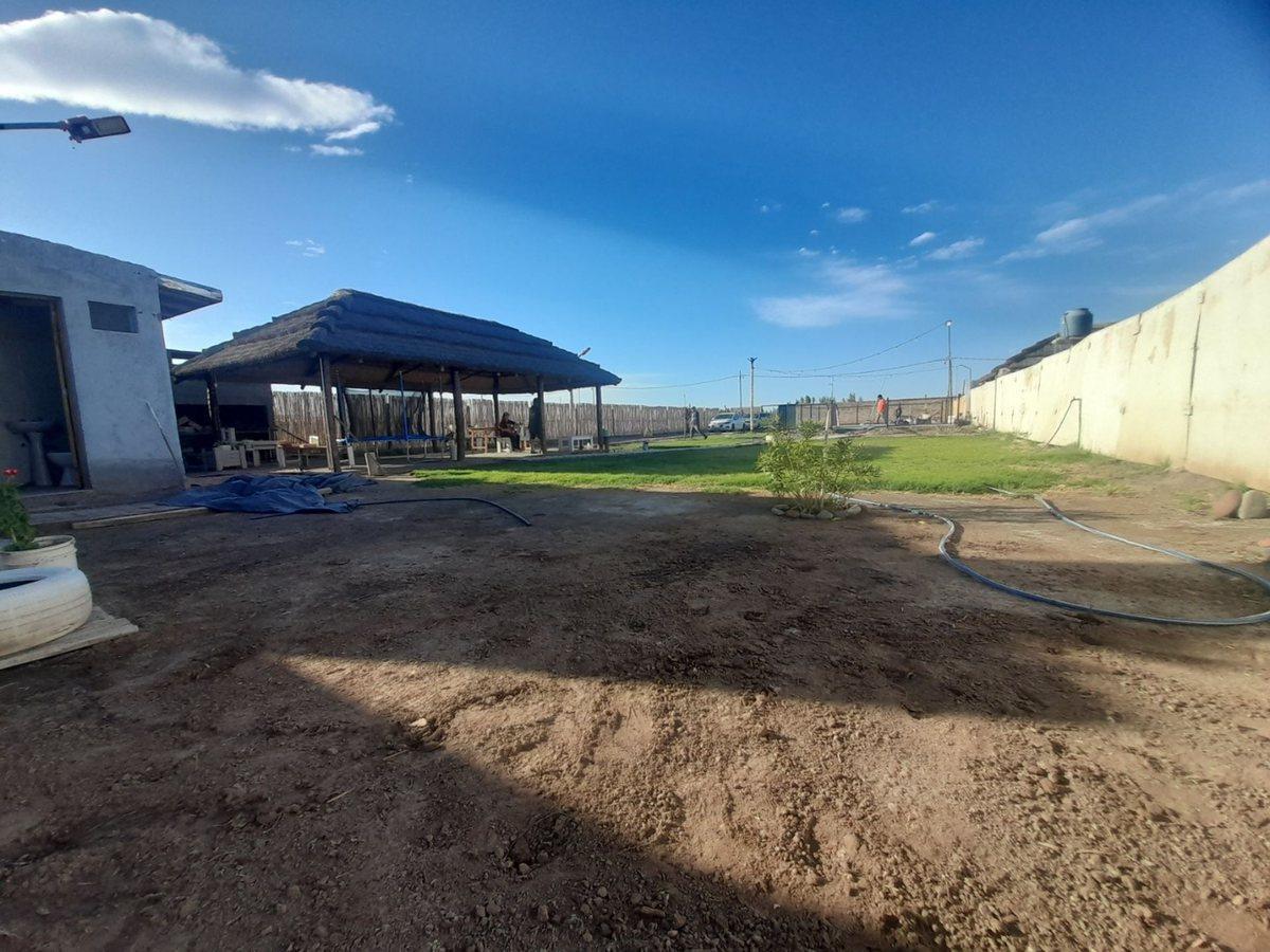Foto de VENTA QUINCHO CON PILETA COLONIA SEGOVIA, imagen 3