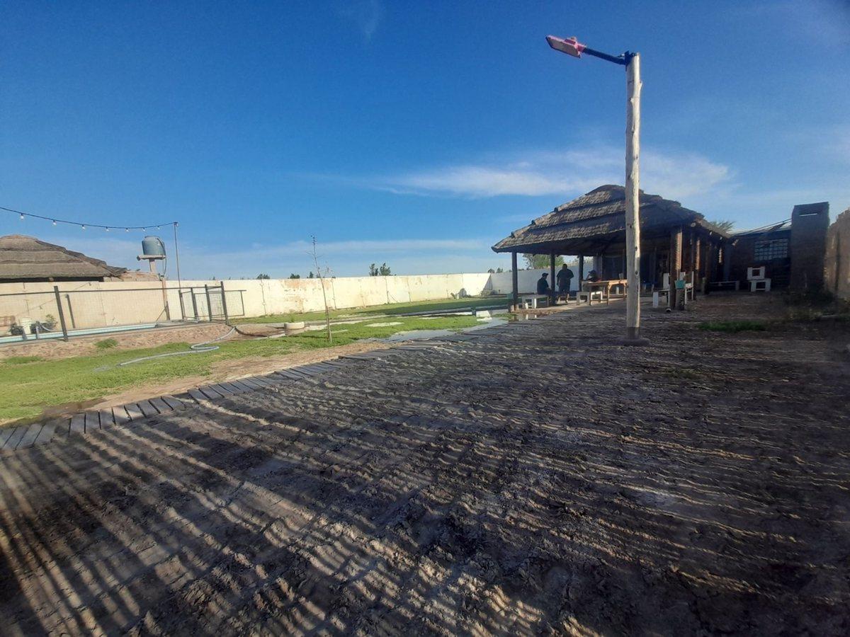 Foto de VENTA QUINCHO CON PILETA COLONIA SEGOVIA, imagen 1