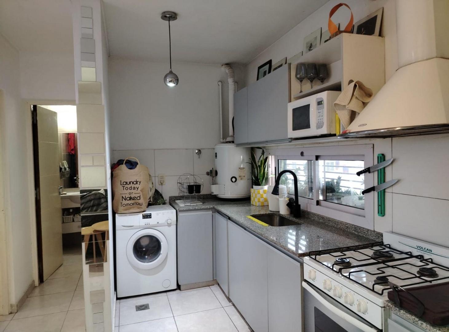 Foto de VENTA DEPARTAMENTO 1 HABITACION COCHERA GODOY CRUZ, imagen 4