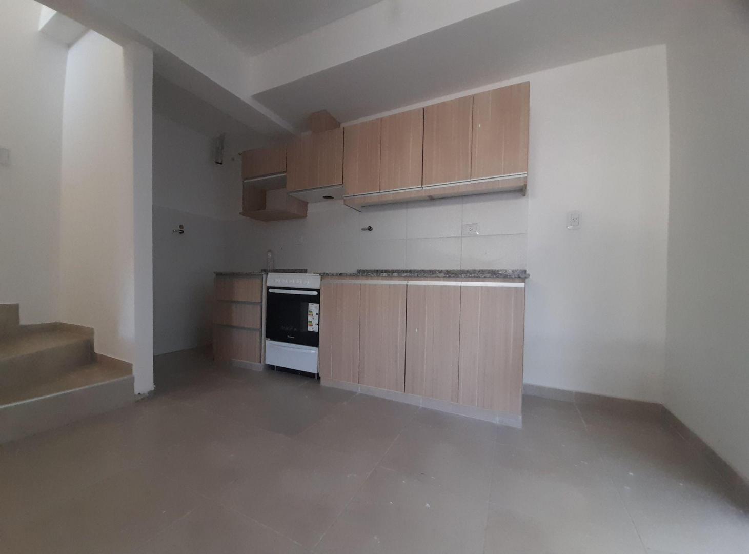 Foto de VENTA DE DUPLEX 2 DORMITORIOS BARRIO RINCON VENETO, imagen 5