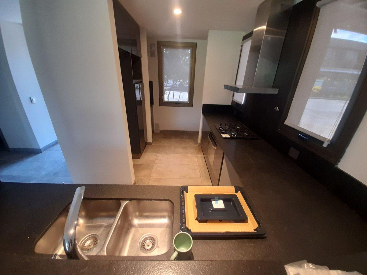 Foto de VENTA DUPLEX DE CATEGORIA CHACRAS DE CORIA, imagen 5