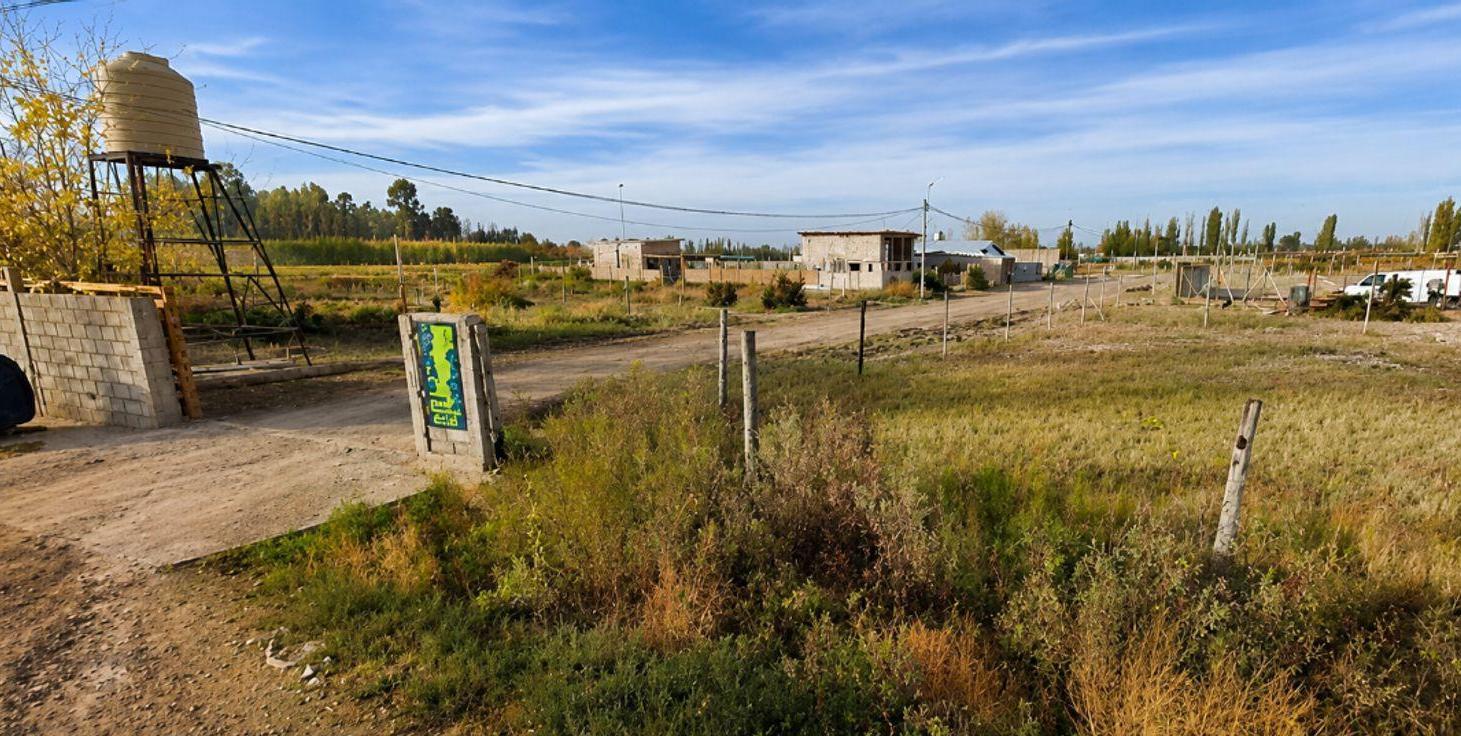 Foto de LOTE DE 400 MTS EN COMPLEJO PRIVADO AGUAS CLARAS, imagen 1