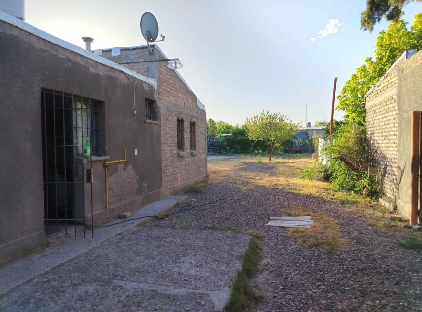 Foto de VENTA DE CASA 3 DORMITORIOS, imagen 2
