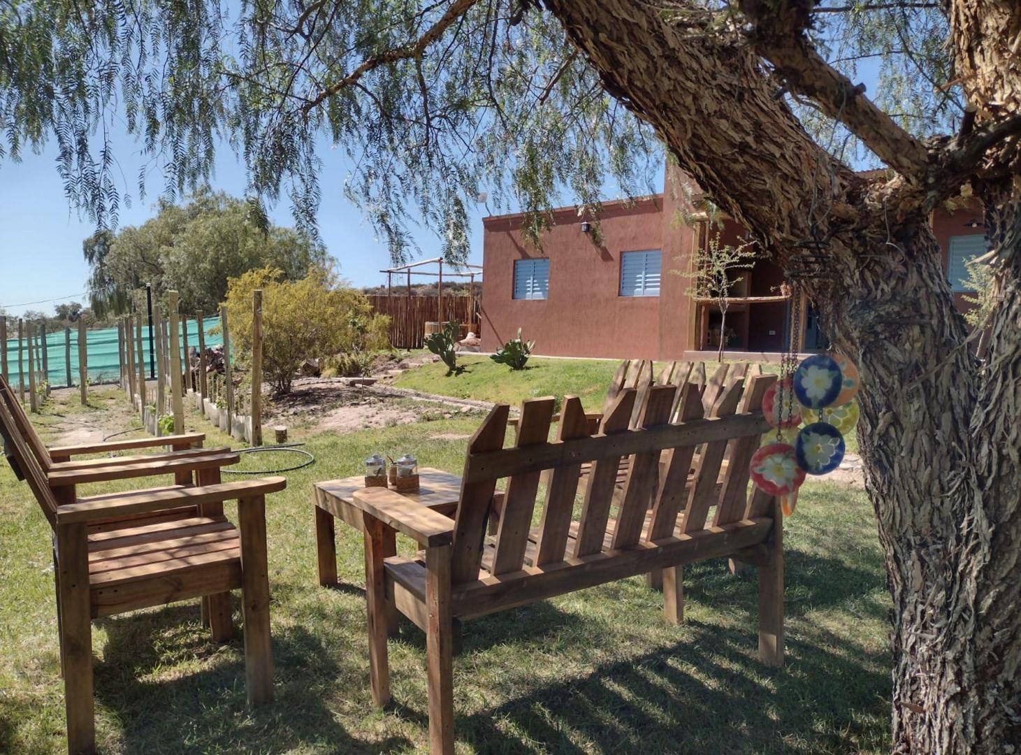 Foto de CASA EN VENTA 2 DORM PILETA VIÑEDO PERDRIEL LUJAN, imagen 4