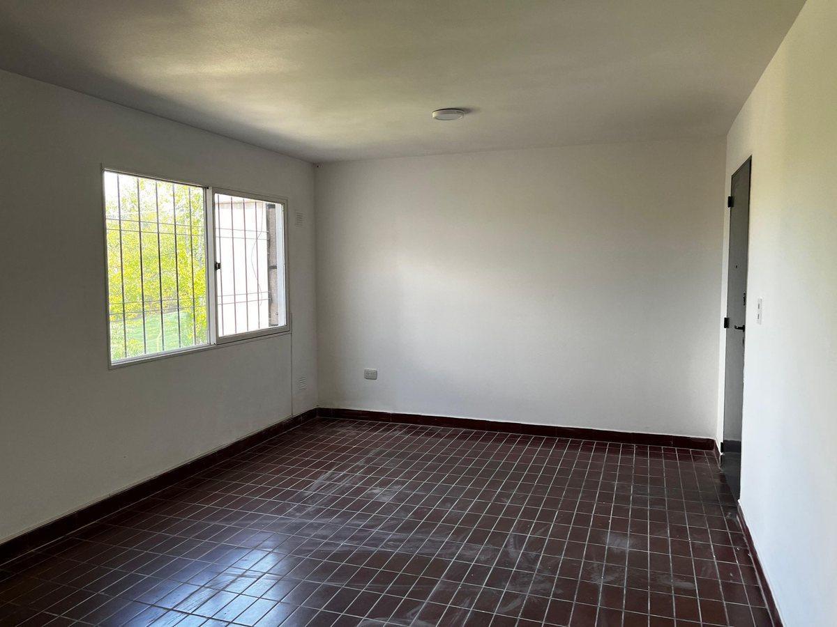 Foto de DEPARTAMENTO 3 DORMITORIOS 1 BAÑO VILLANUEVA, imagen 4