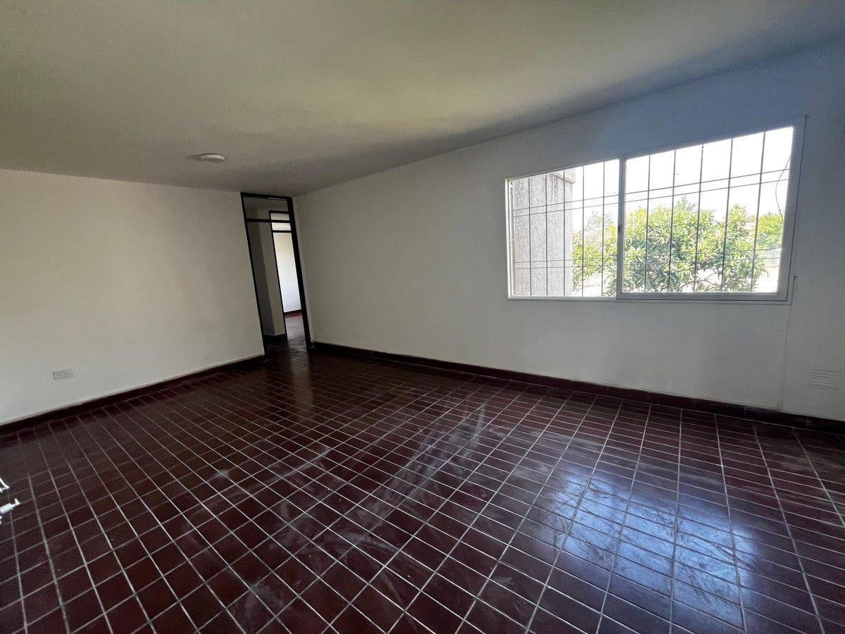 Foto de DEPARTAMENTO 3 DORMITORIOS 1 BAÑO VILLANUEVA, imagen 5