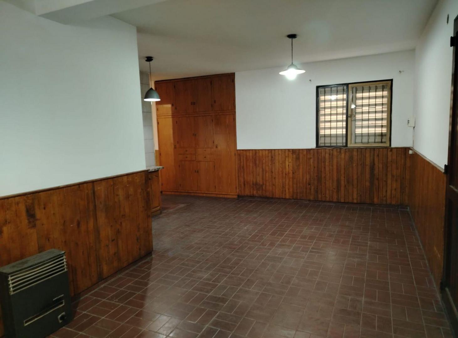 Foto de VENDO DEPTO 3 DORMITORIOS PB BARRIO COVIMET, imagen 4