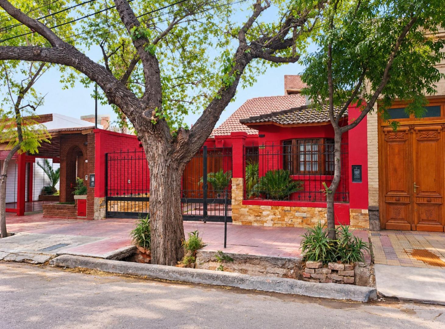 Foto de VENTA CASA CHALET DOS PLANTAS EN SEXTA SECCIÓN, imagen 4
