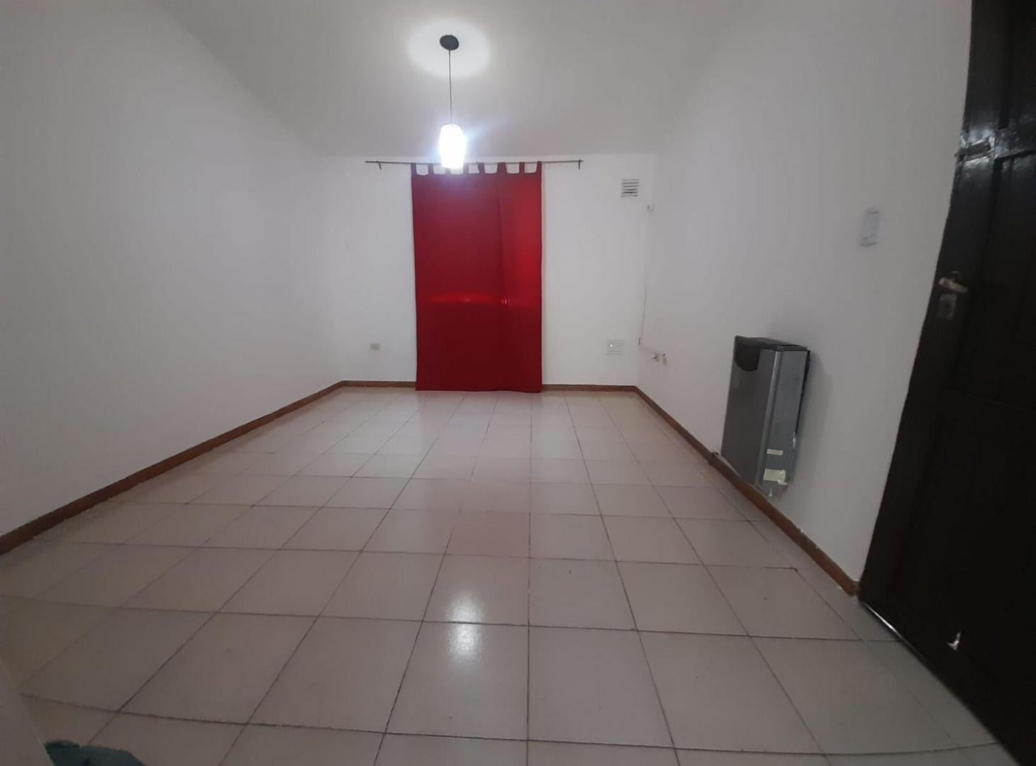 Foto de CASA EN ALQUILER GODOY CRUZ, imagen 2
