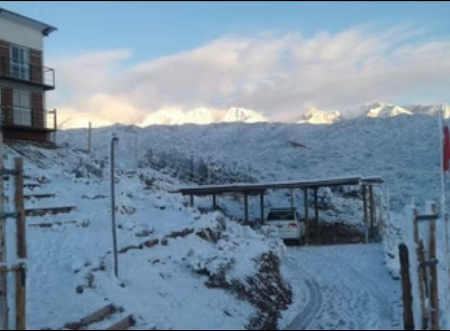 Foto de 2 Cabañas con vista al dique Potrerillos y Montaña, imagen 1