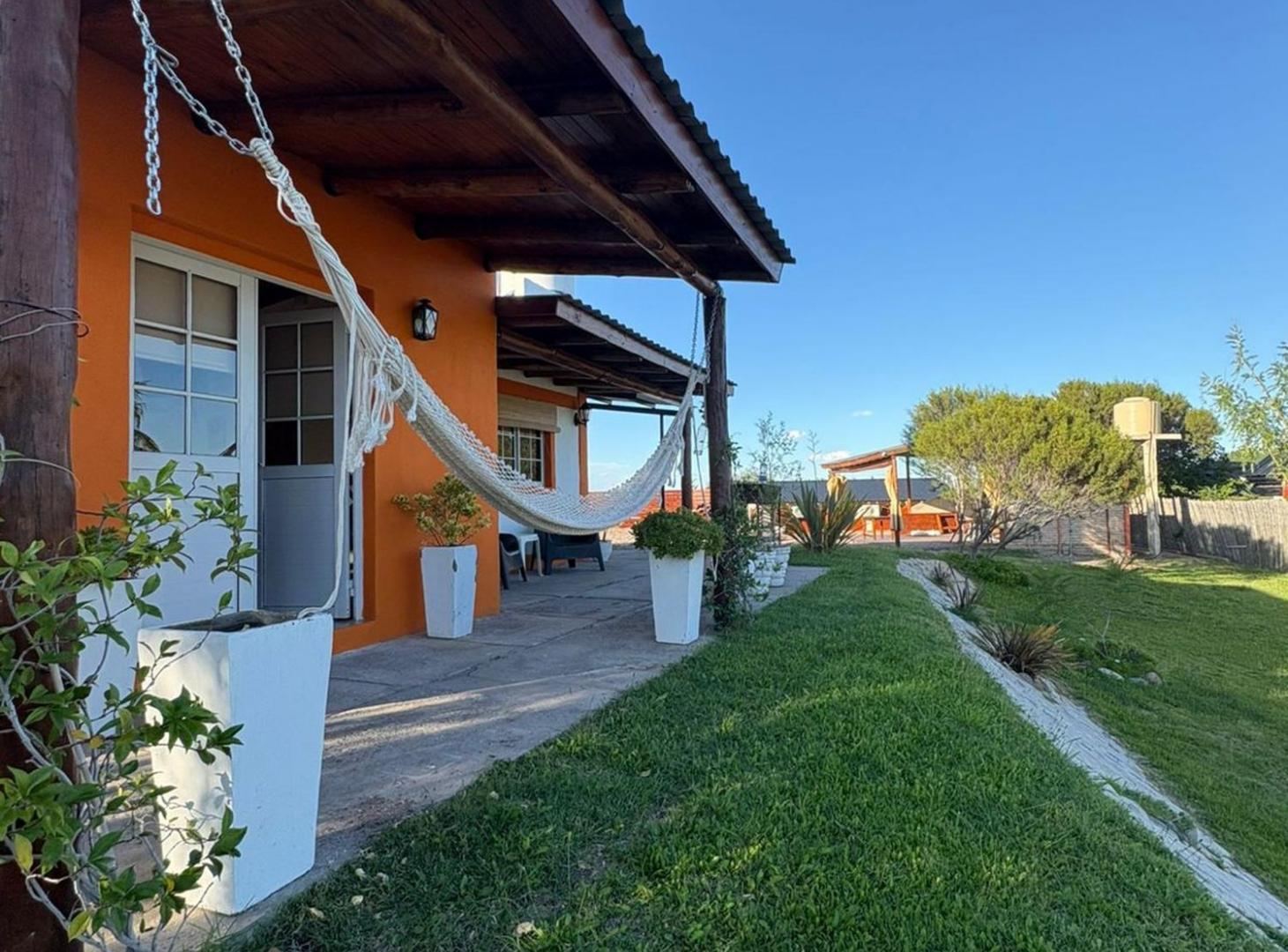Foto de Oportunidad! Complejo de cabañas en Rama Caida S.R, imagen 1