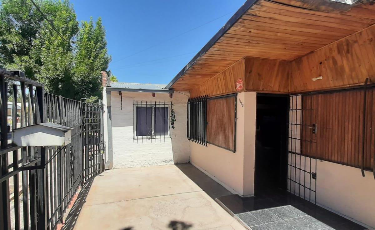Casa y un Departamento Bº Unimev en San Rafael 4