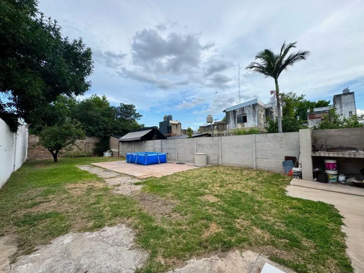 Vendo Casa con amplio terreno, Barrio Belgrano, Rosario 4