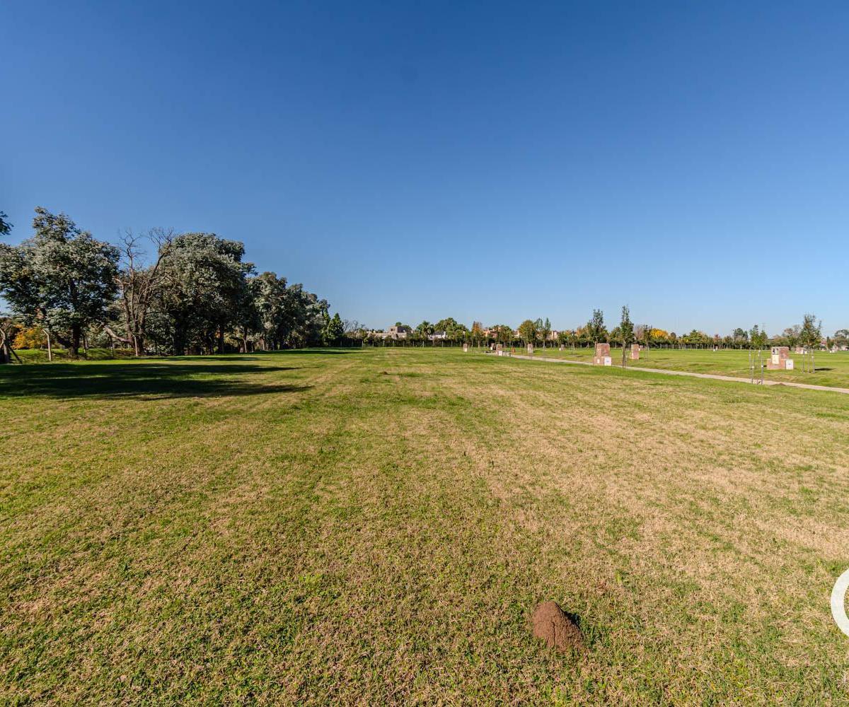 Terreno de 641m2 Orientación Sur - Los Cardos Pilar