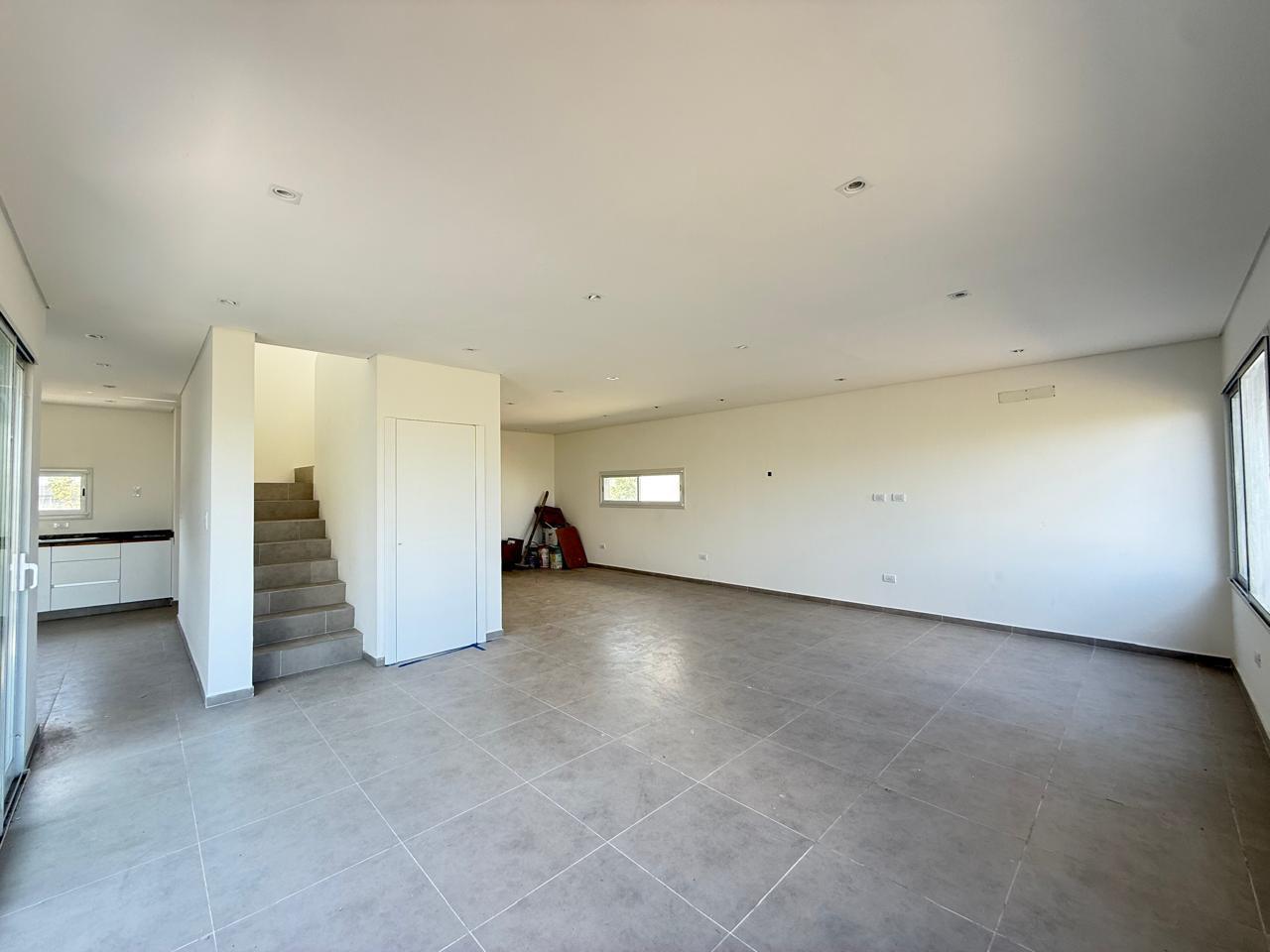Foto de Casa en Venta 3 dorm Barrio Santa Lucia Pilar del Este, imagen 5