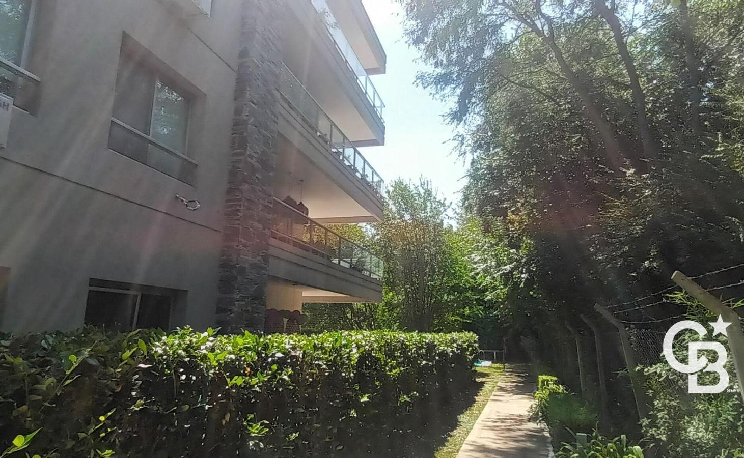 Departamento en alquiler. 2 amb. con balcón parrilla y toilette. A partir de Octubre 2026
