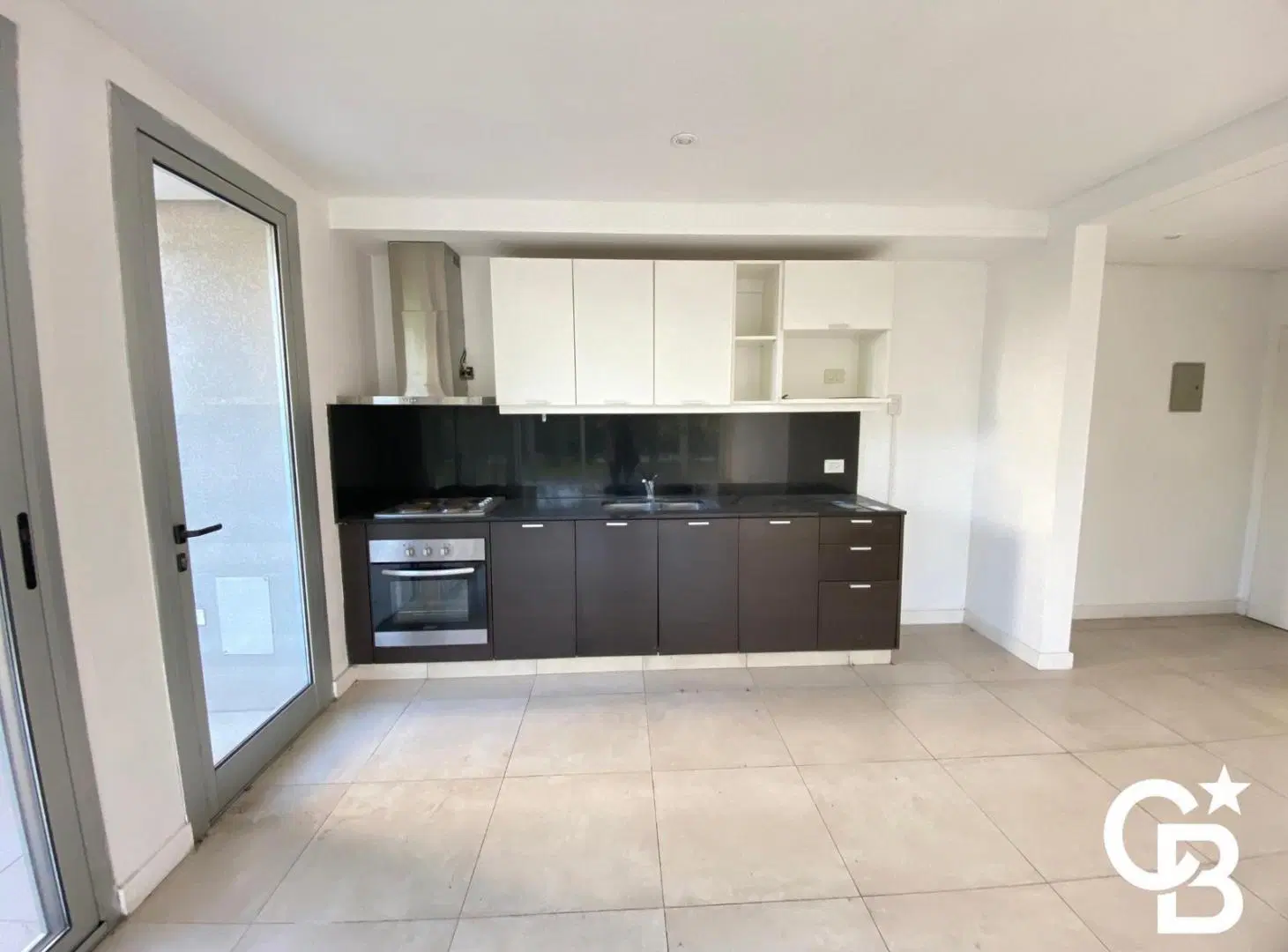Venta Departamento 3 ambientes PB c/jardín y cochera - Vilahaus 3