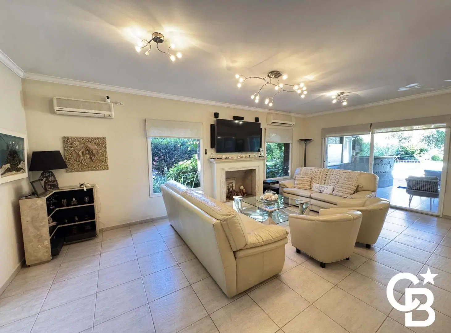 Casa en venta en Ayres de Pilar 3