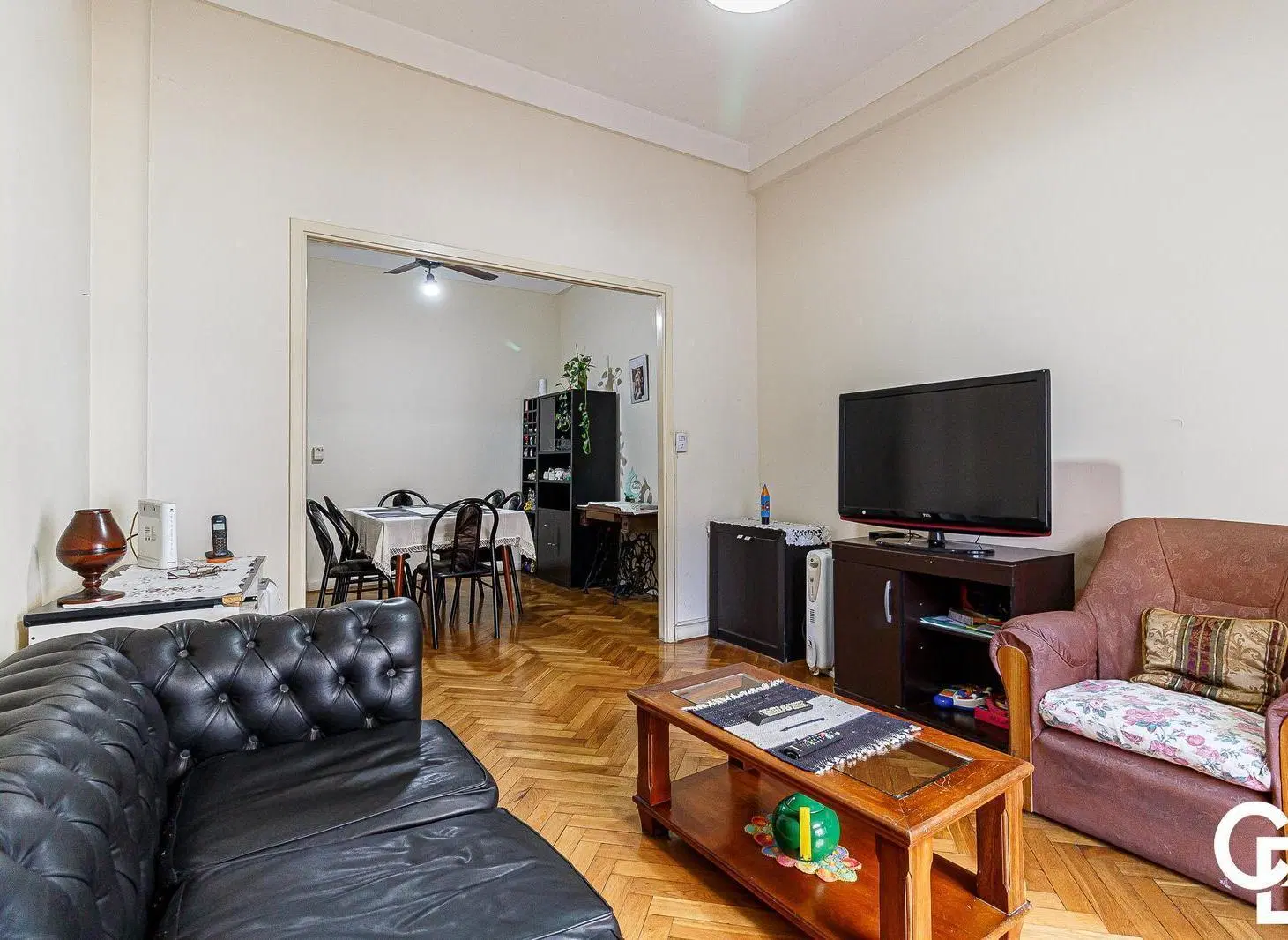 Venta 3 Amb. al Frente con Balcón y Patio Propio | Azcuénaga y Corrientes 3