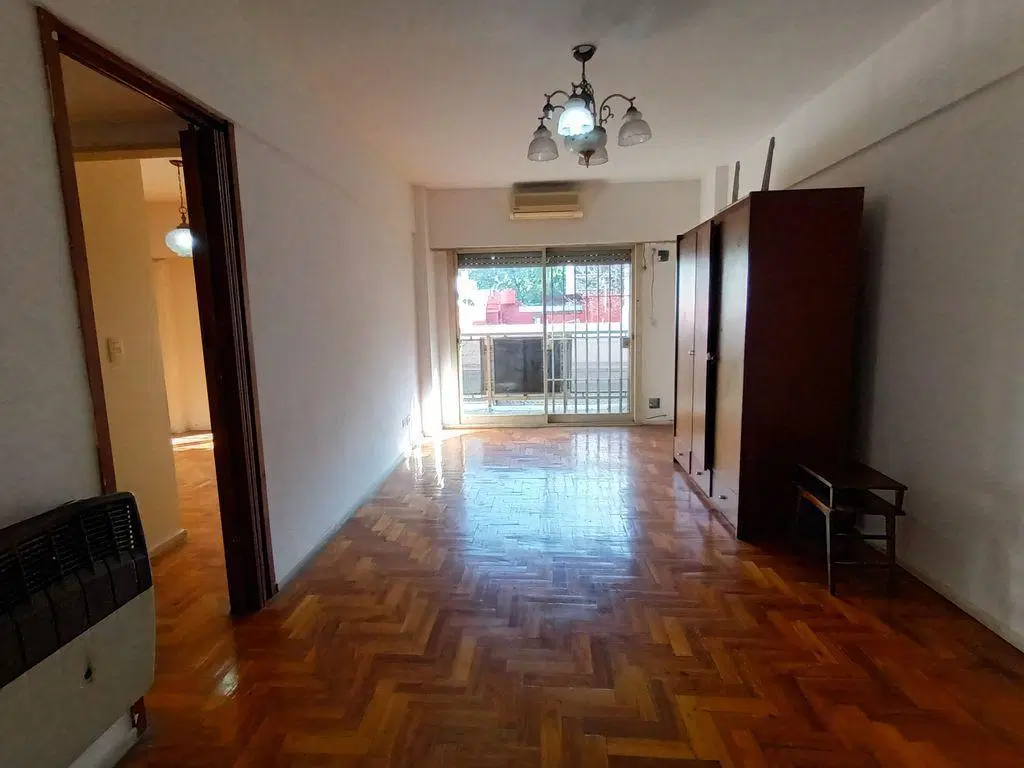 Departamento en Belgrano- 3 ambientes - Super luminoso- Balcon al frente 4