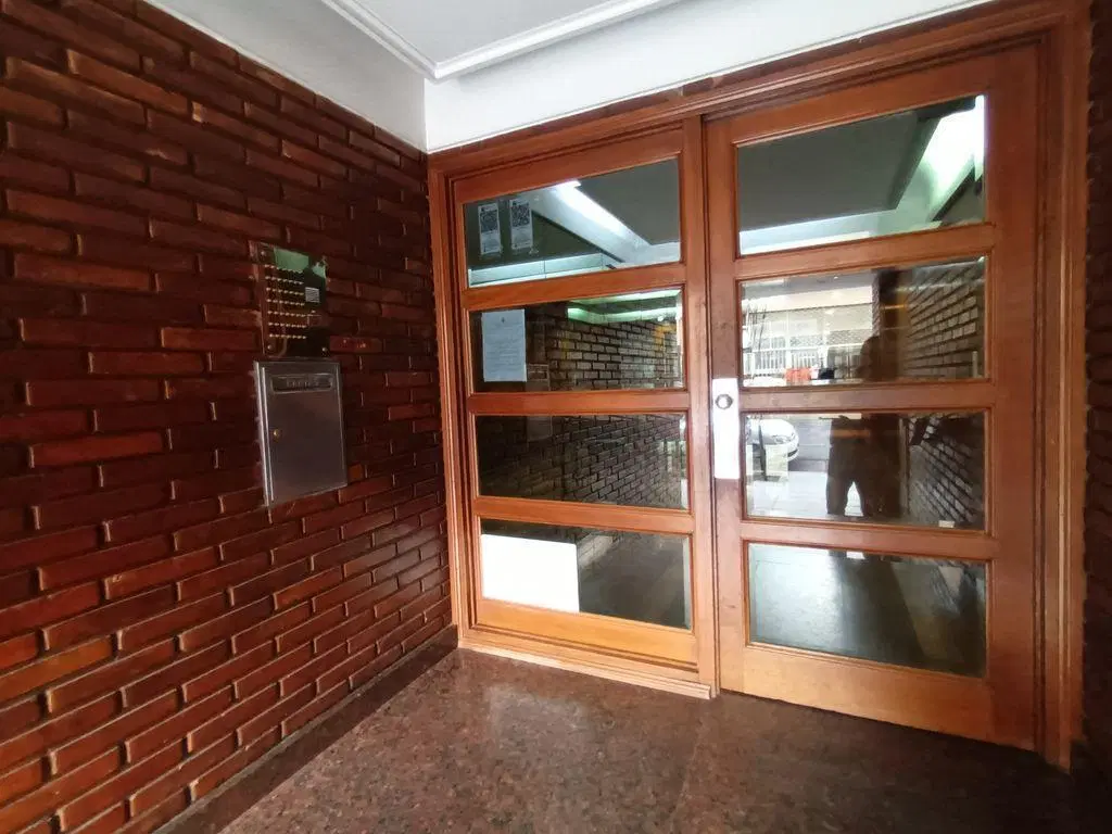 Departamento en Belgrano- 3 ambientes - Super luminoso- Balcon al frente 2