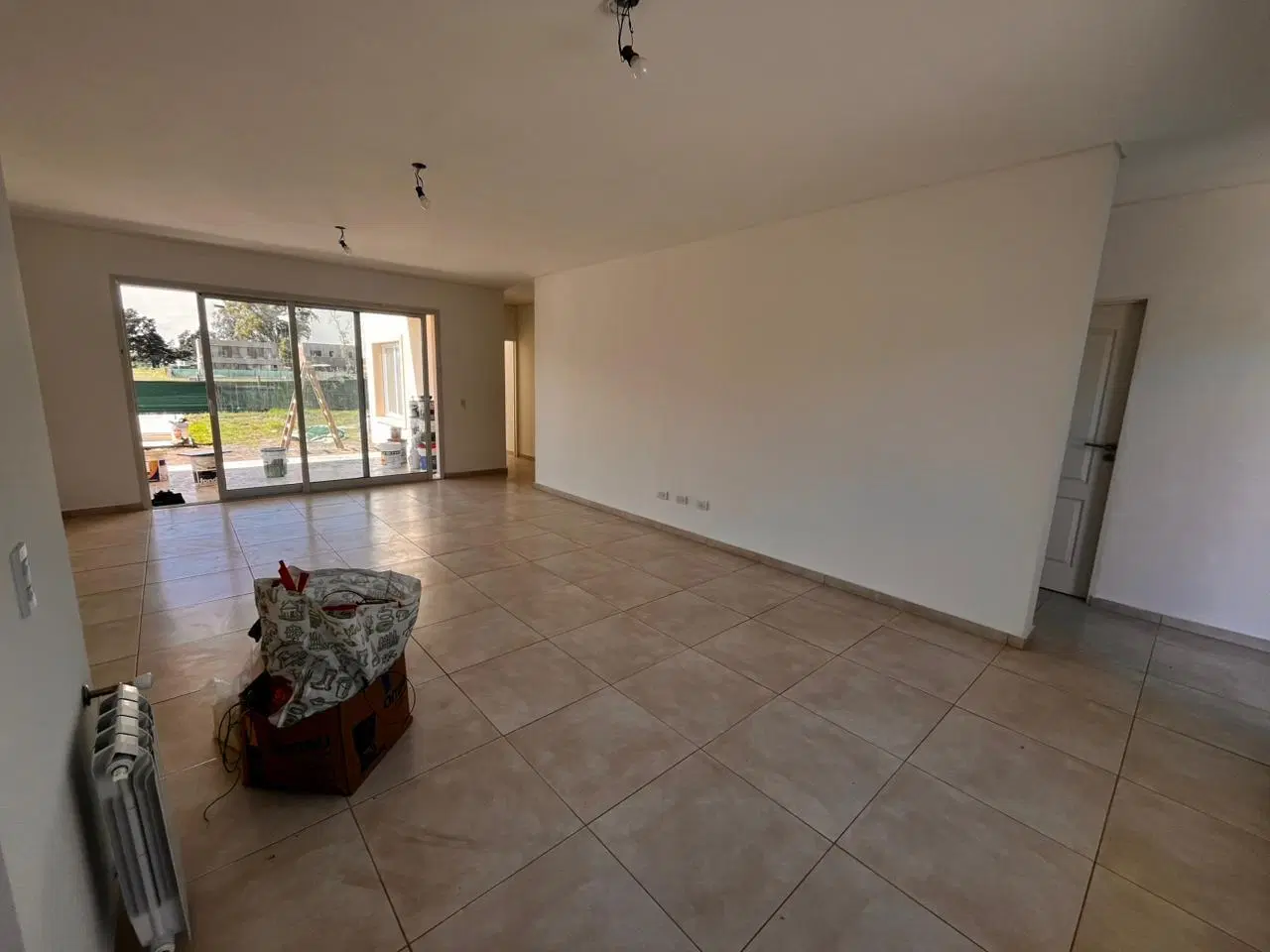 Casa en una planta a estrenar en Santa Sofia 2