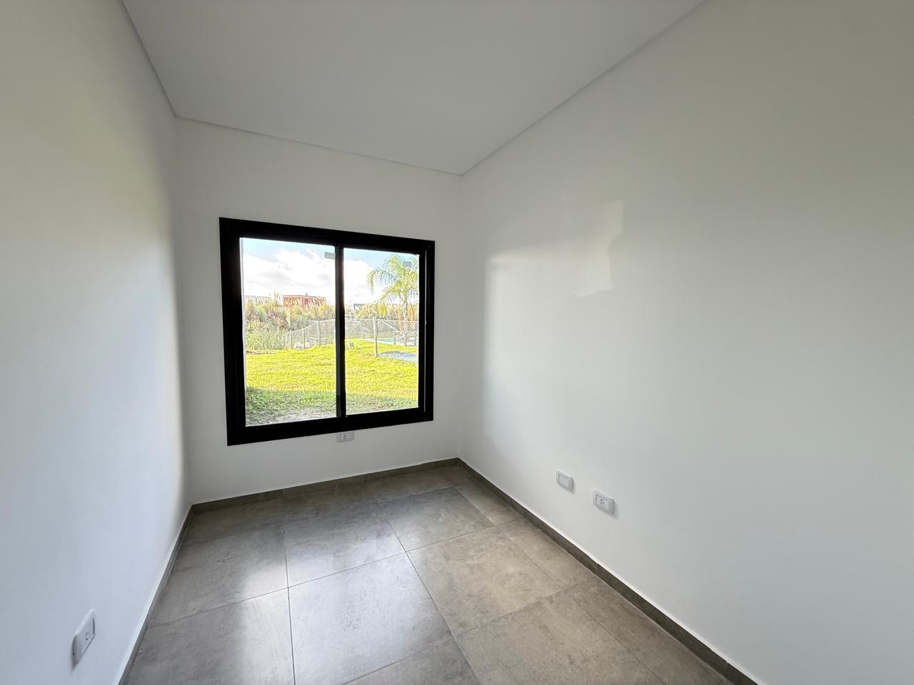 Foto de Casa en Venta 3 dormitorios Escritorio El Canton Norte Escobar a laguna, imagen 4