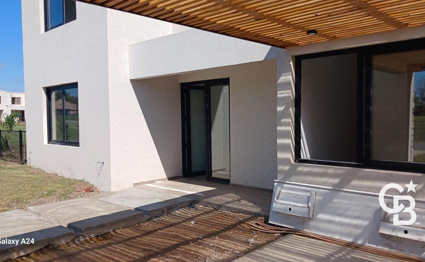 Foto de Casa en Venta 3 Dormitorios en Suite con Pileta - Pilará Tilbury., imagen 2