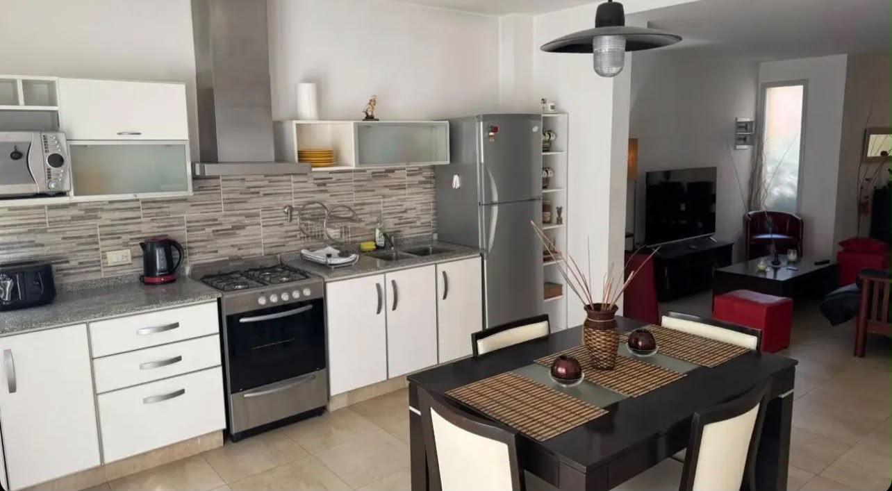 Foto de Casa de 3 dormitorios en California Village - Pilar, imagen 3