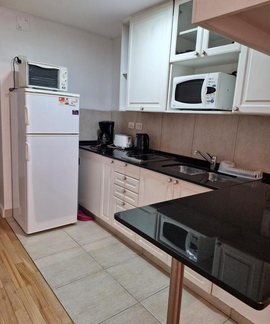 Foto de Alquiler Temporario. Un ambiente. Premier Arenales. Edificio con, imagen 5