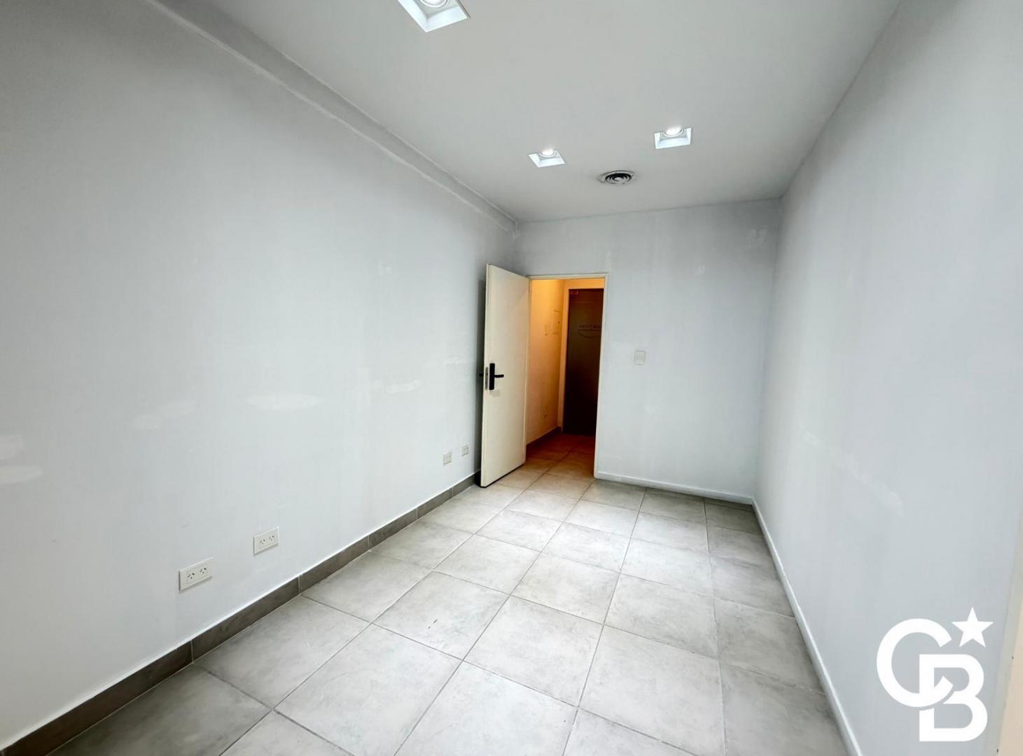 Foto de Oficina en Alquiler - Skyglass II - Ayres Vila, imagen 1