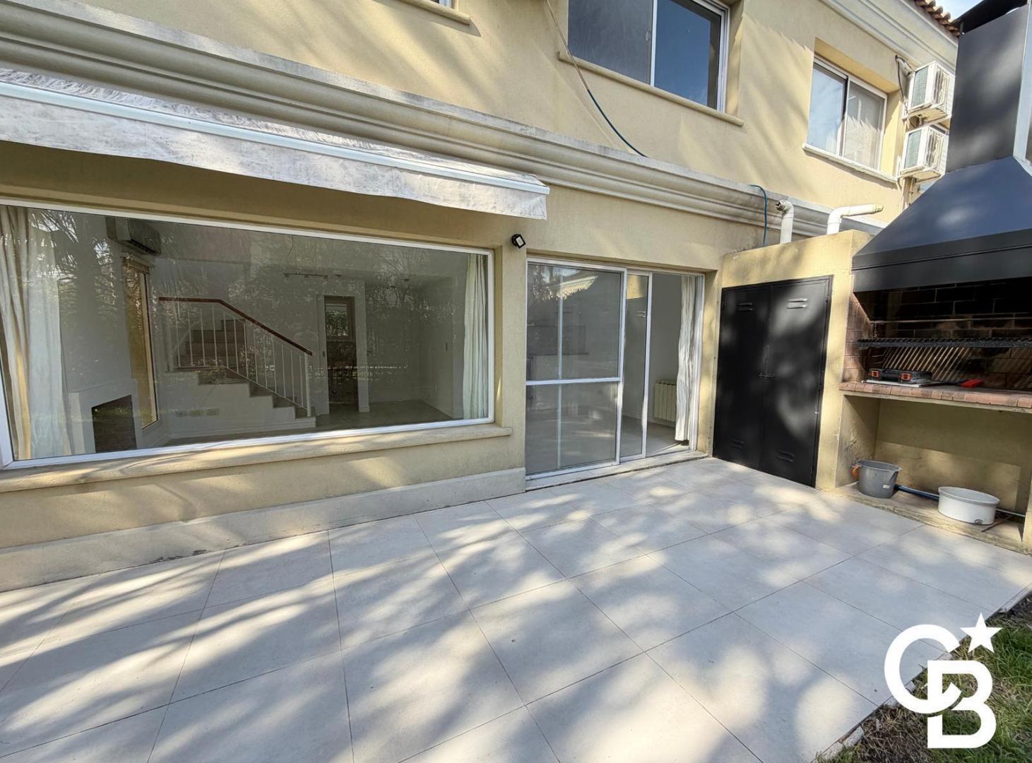 Foto de Duplex en alquiler en Palmas del Sol - 3 amb con jardin, imagen 1