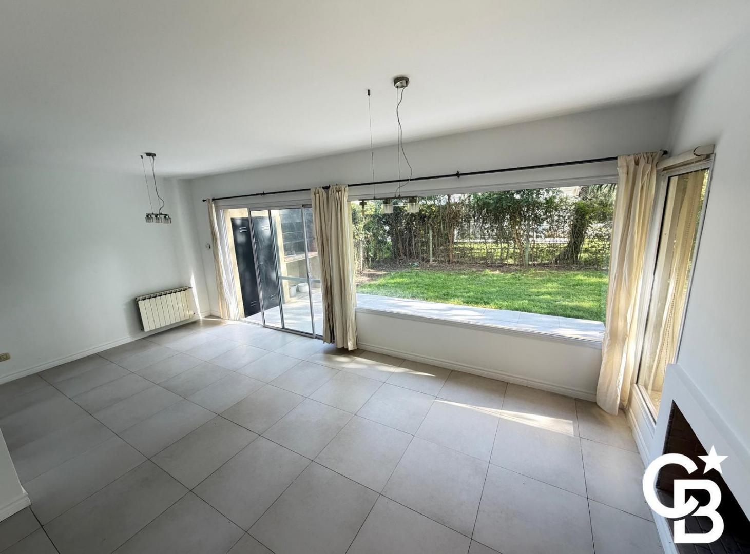 Foto de Duplex en alquiler en Palmas del Sol - 3 amb con jardin, imagen 1