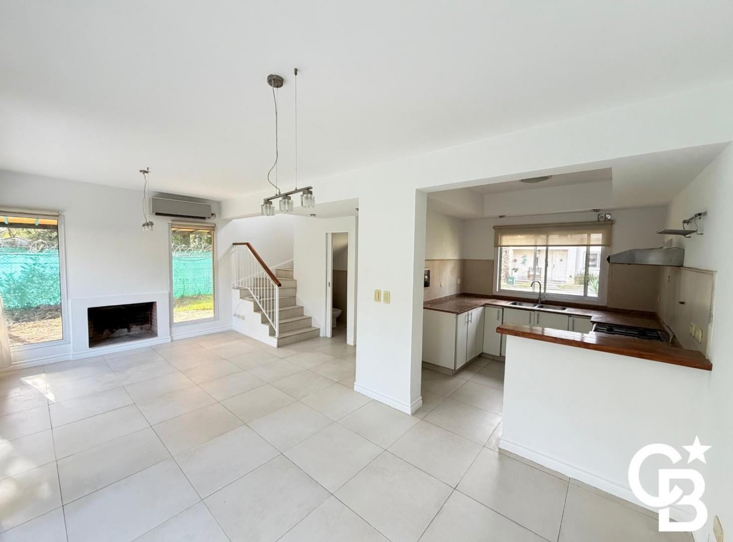 Foto de Duplex en alquiler en Palmas del Sol - 3 amb con jardin, imagen 2