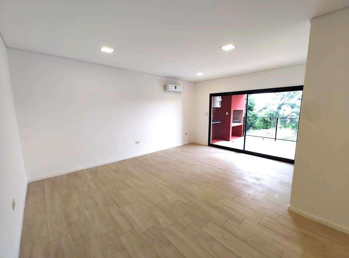 Foto de Depto 3 amb con jardin VENTA Altos de la Cañada, imagen 1