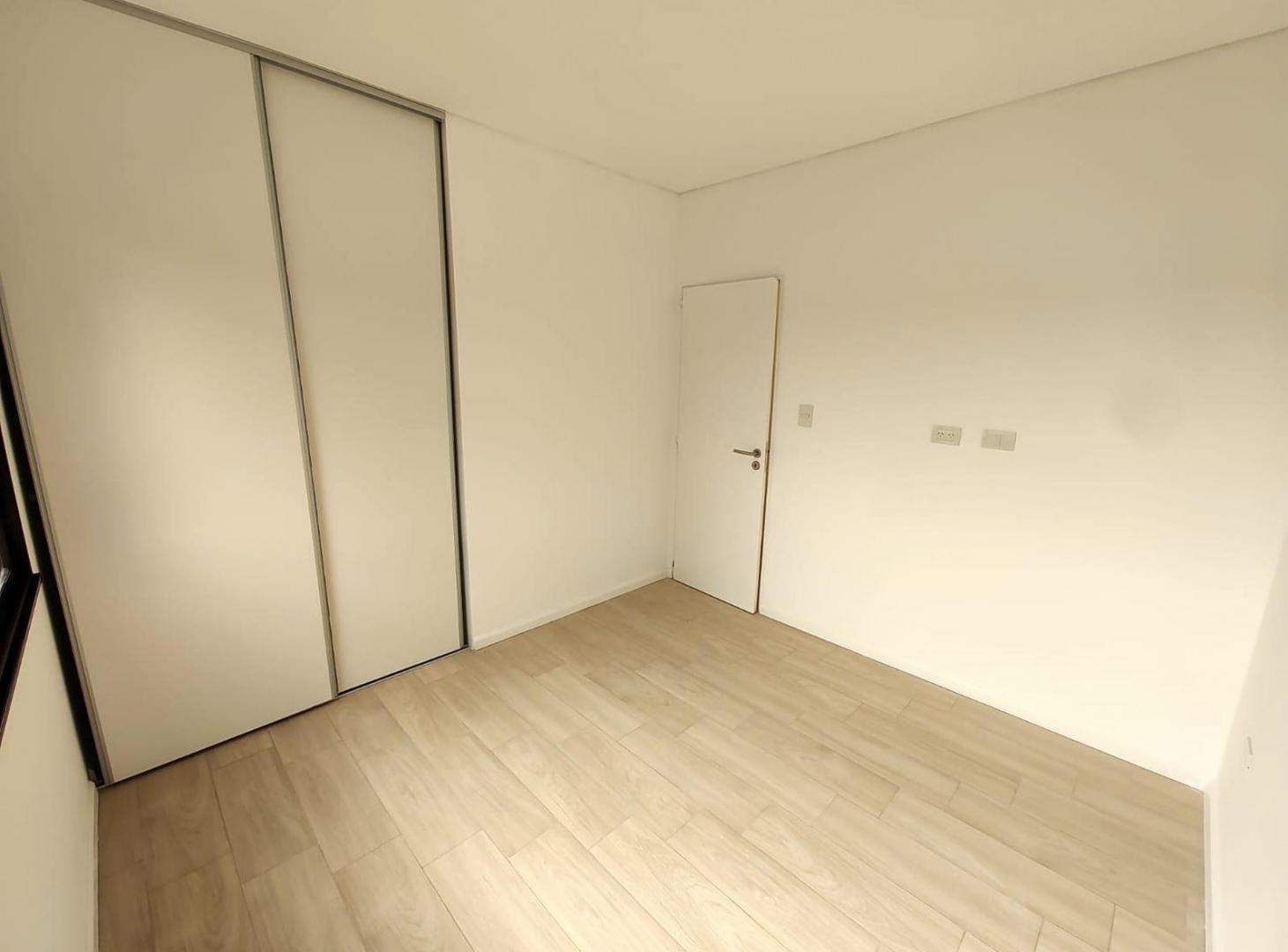 Foto de Depto 3 amb con jardin VENTA Altos de la Cañada, imagen 3