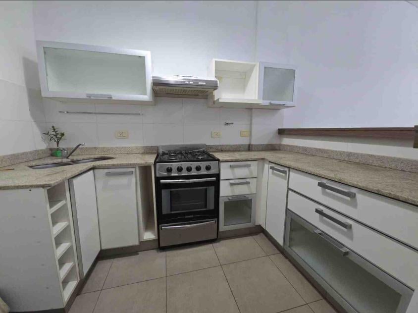 Foto de Venta depto 2 amb con Jardin Campanillas Arcos del Pilar, imagen 4