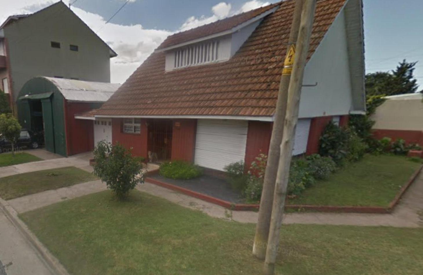 VENTA CASA MAS GALPON.TERMAS HUINCO .MDP
