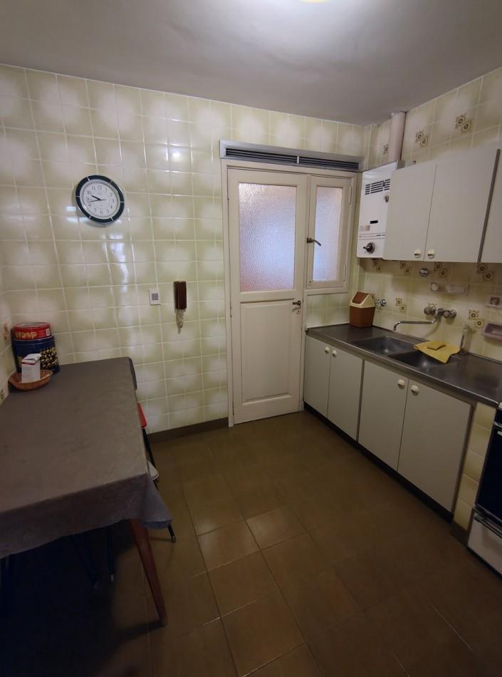 Foto de VENTA DEPTO 3 AMB + DEP. DE SERV/BALCON FRANCES., imagen 4