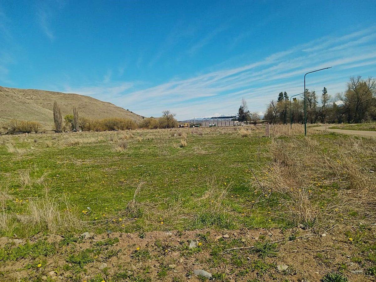 Esquel Terreno 1500 m² - con Servicios 1