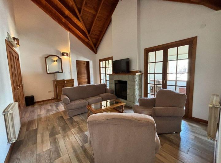 Hosteria en venta en Esquel 5