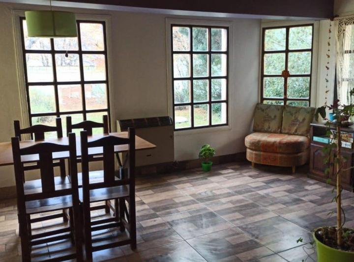 Casa en Esquel con 2 dormitorios y patio. 5