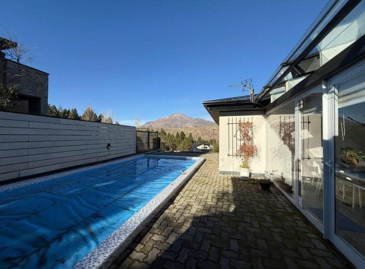 Casa con Pileta Climatizada - Esquel, Villa Ayelén 3